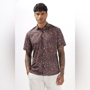 Vintage Re-Mastered Leopard Print Button-Up Shirt Unisex XS